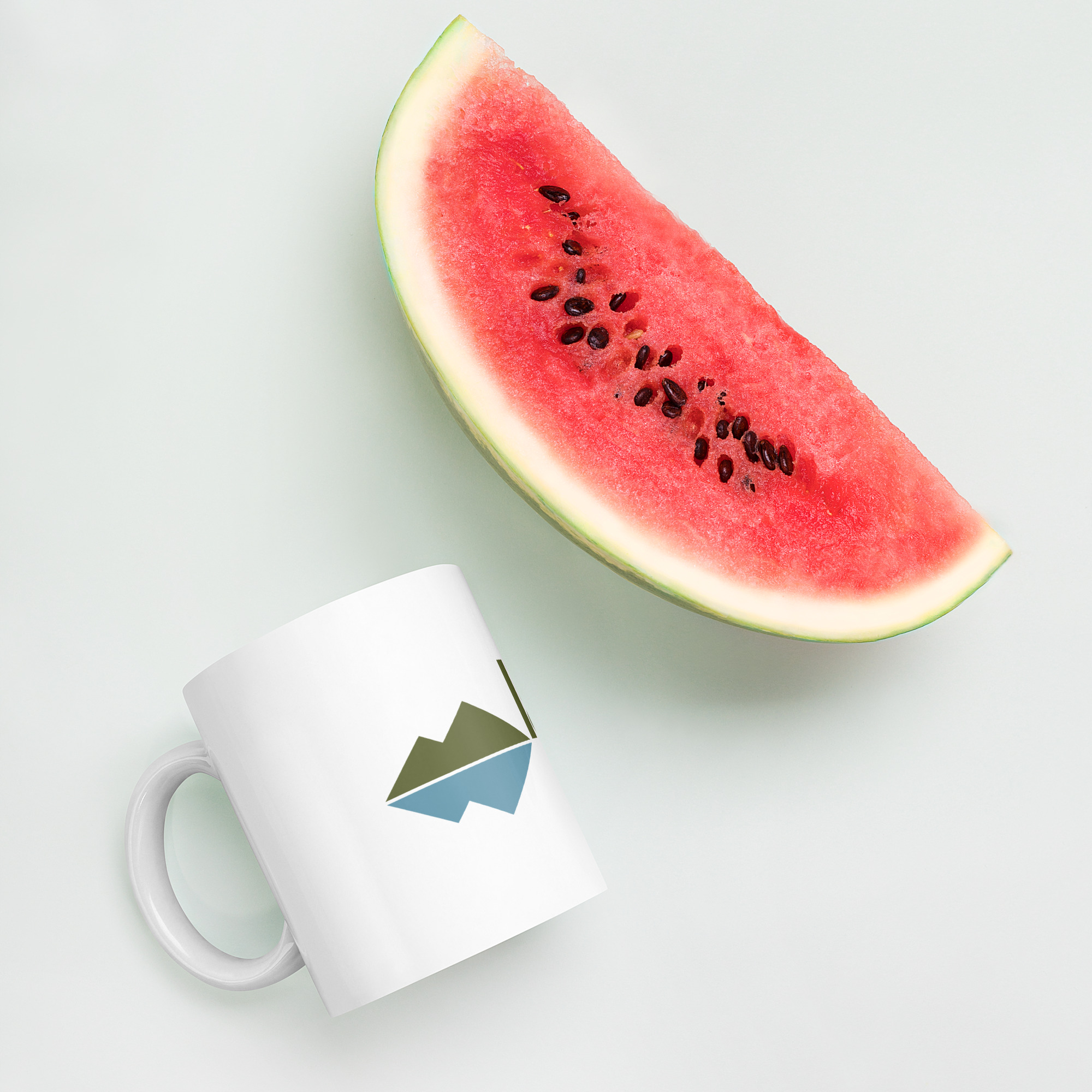 La Isla Network Logo Mug - Image 18